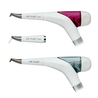 モリタ社のハンディパウダー3.0（プラーク除去用）